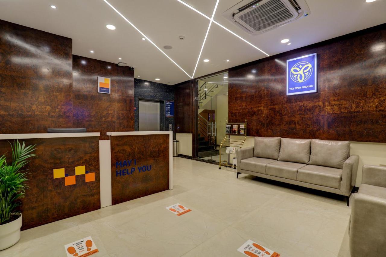 Myspace Tattwa Grand Yelahanka Exterior foto