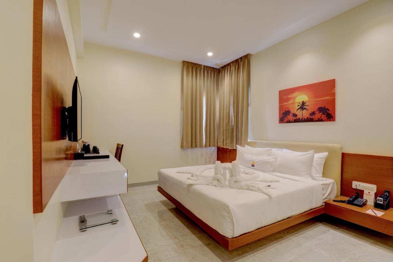 Myspace Tattwa Grand Yelahanka Exterior foto