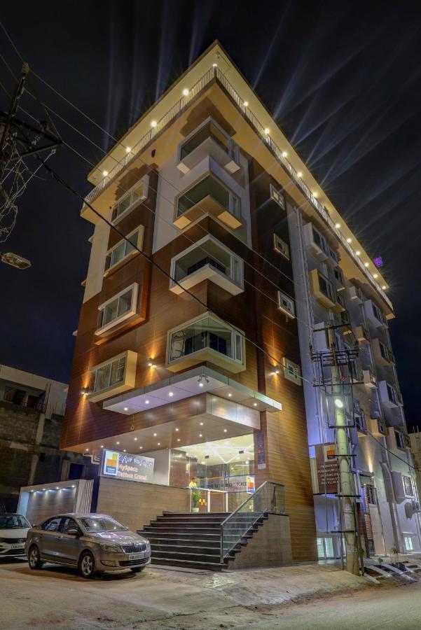 Myspace Tattwa Grand Yelahanka Exterior foto