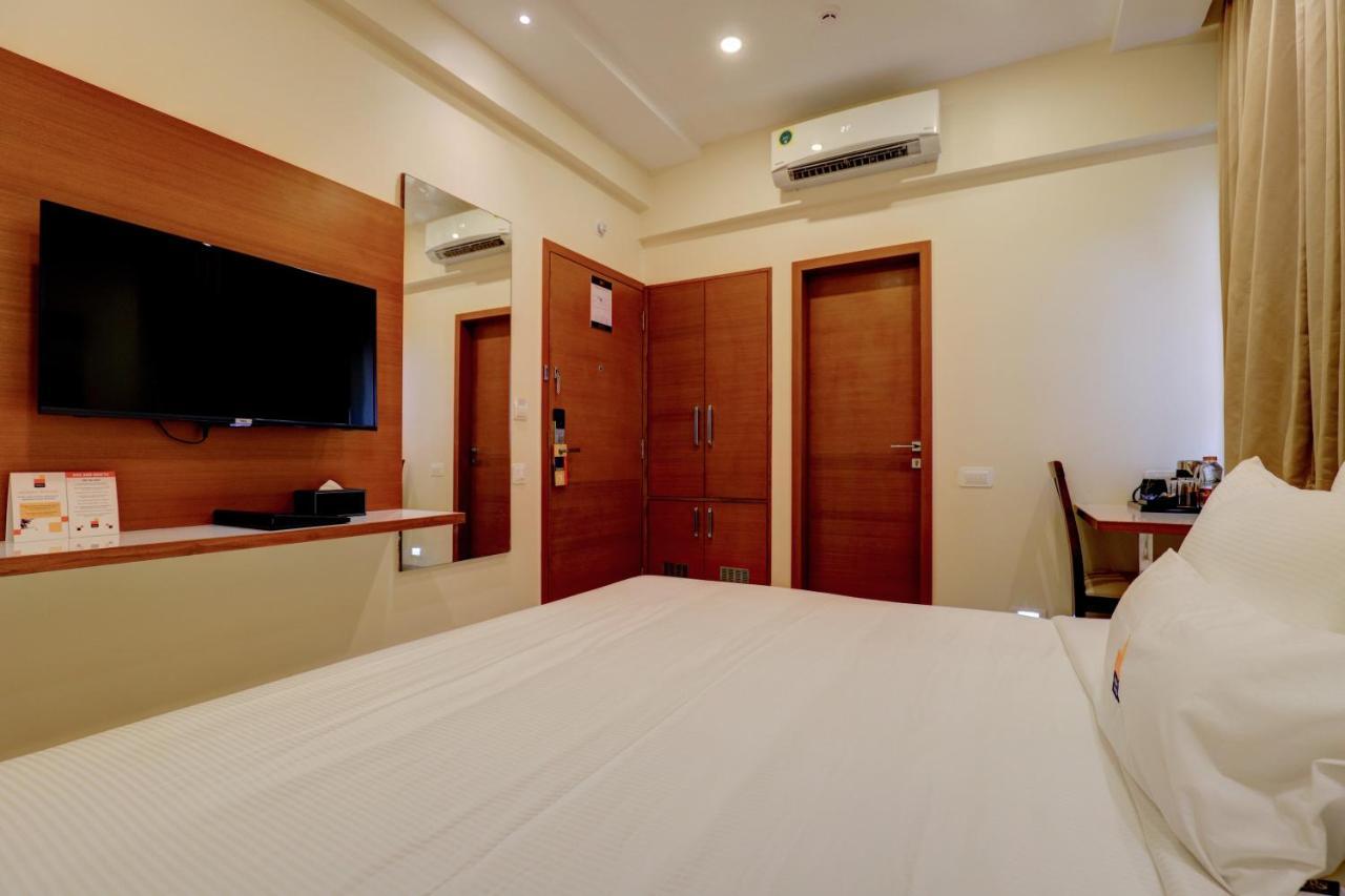 Myspace Tattwa Grand Yelahanka Exterior foto